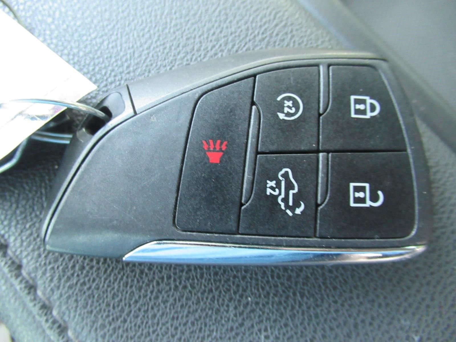 Used 2023 Chevrolet Silverado 1500 RST AWD/4WD image 29
