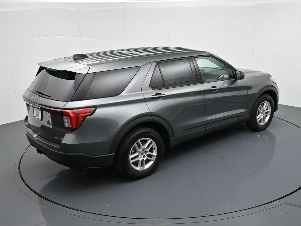 New 2026 Ford Explorer Active AWD/4WD image 18