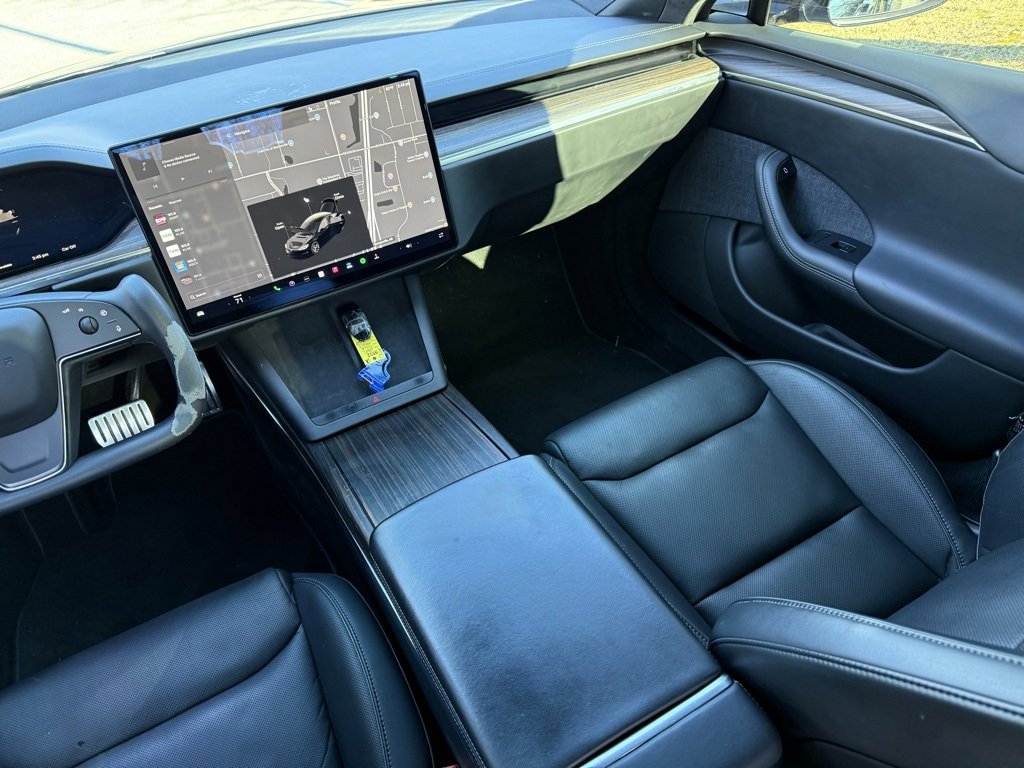 Used 2021 Tesla Model S Plaid image 24