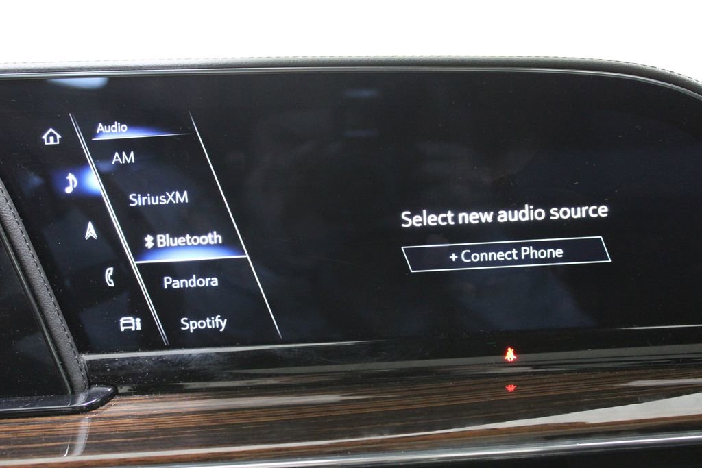 Used 2023 Cadillac Escalade Premium Luxury w/ LPO, Illumination Package image 36