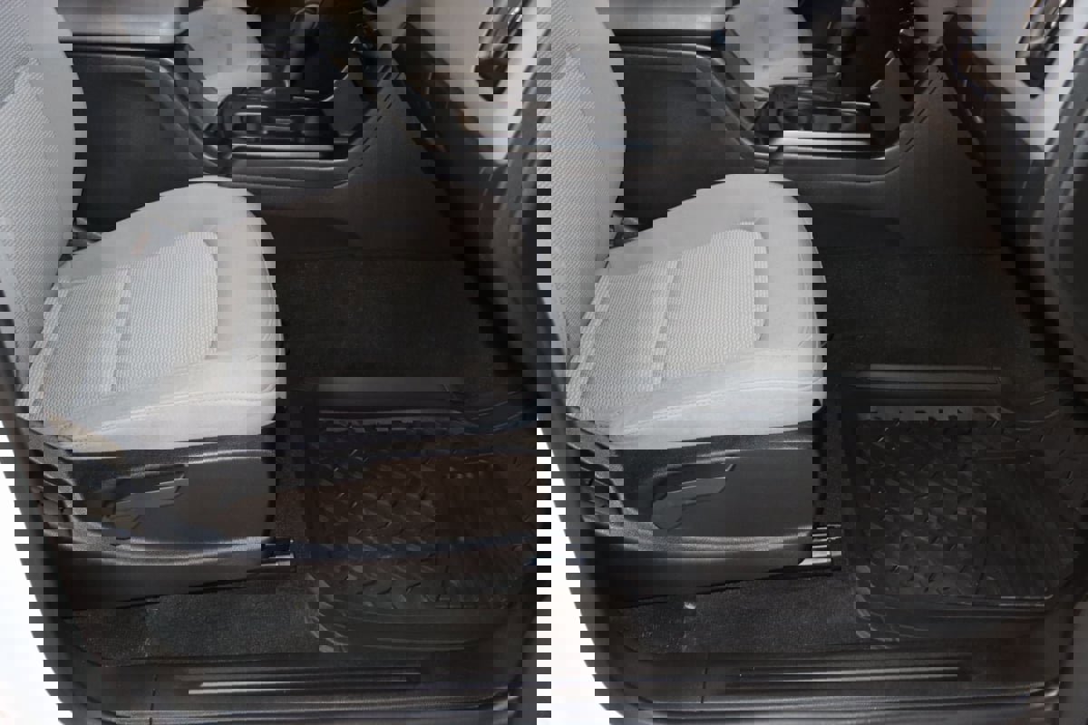 Used 2015 Chevrolet Colorado W/T w/ WT Convenience Package image 46