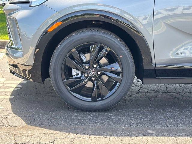 New 2026 Buick Encore GX Sport Touring w/ Advanced Technology Package FWD image 15