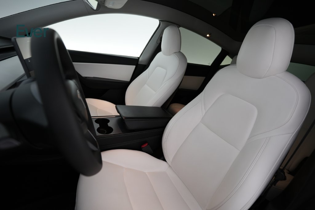 Used 2021 Tesla Model Y Performance AWD/4WD image 4