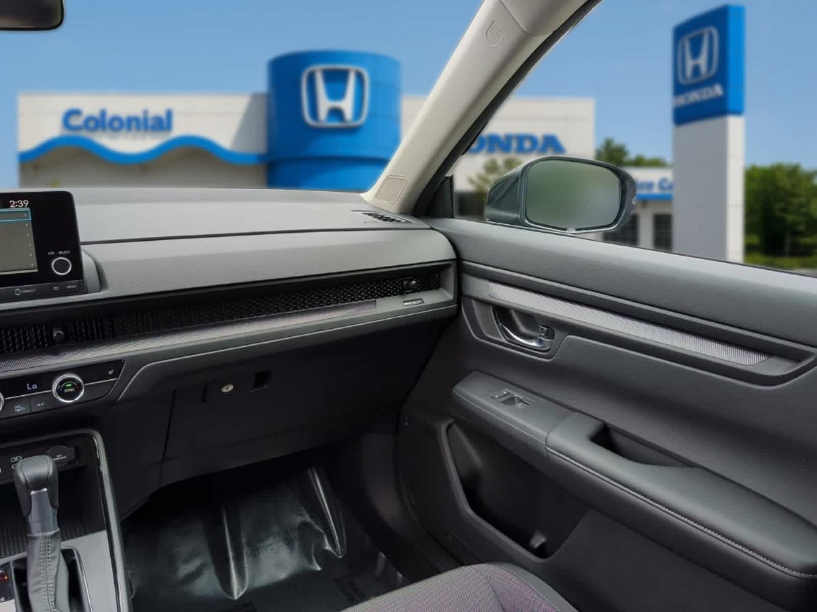 Used 2025 Honda CR-V EX image 32
