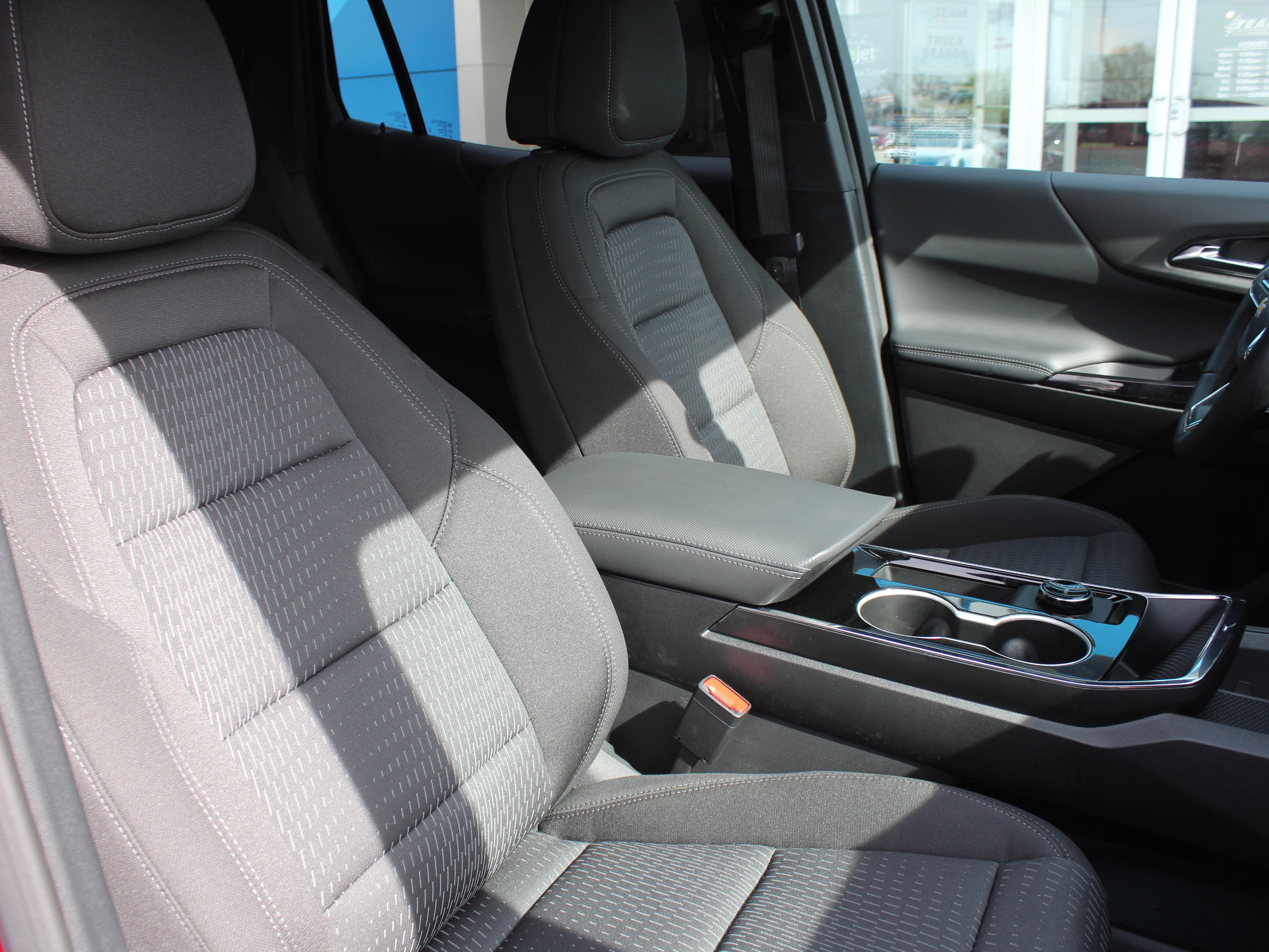 New 2026 Chevrolet Equinox LT FWD image 26