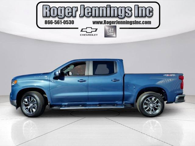 Used 2024 Chevrolet Silverado 1500 LT AWD/4WD image 2