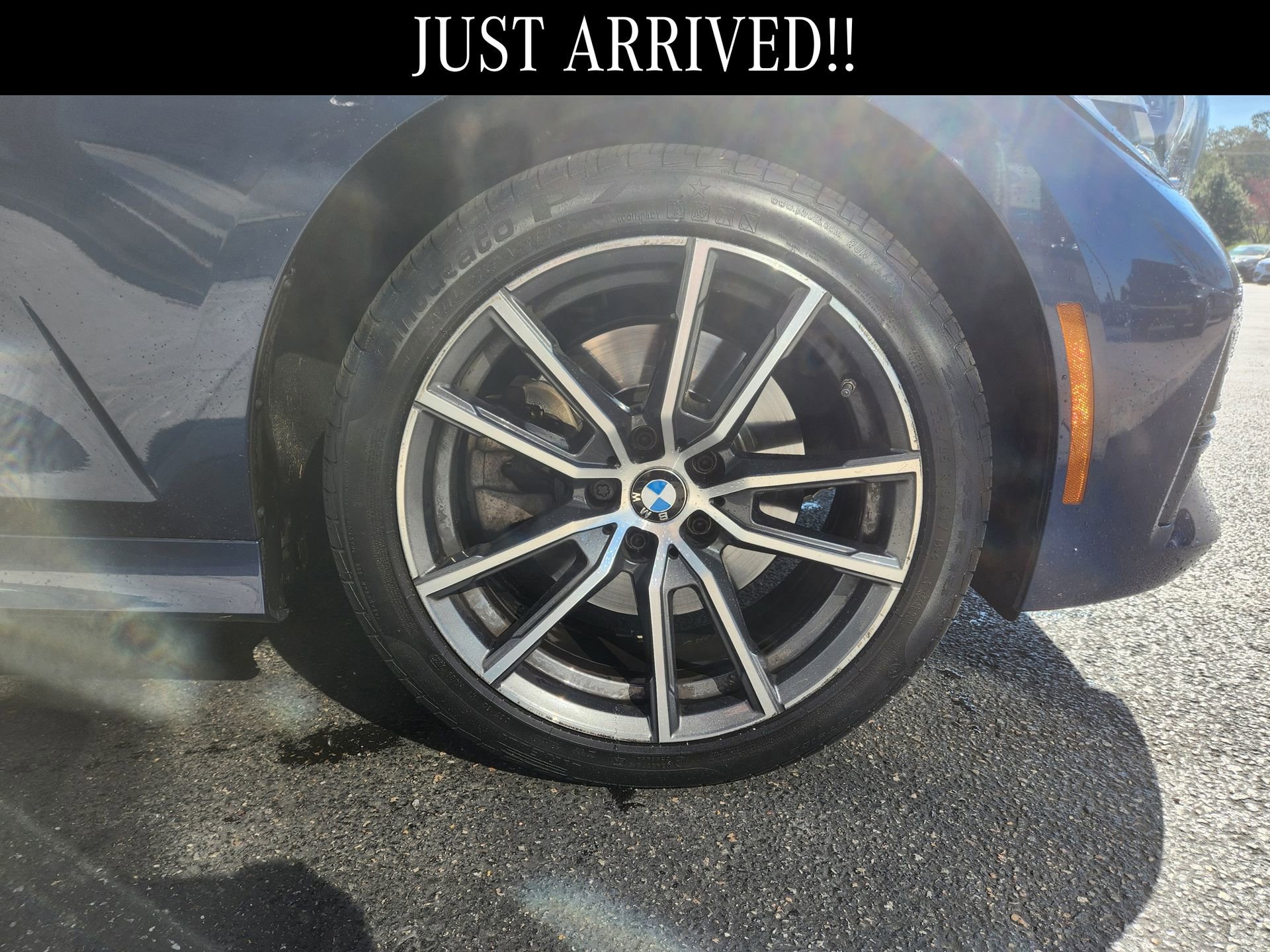 Used 2021 BMW 330i xDrive Sedan w/ Premium Package image 4