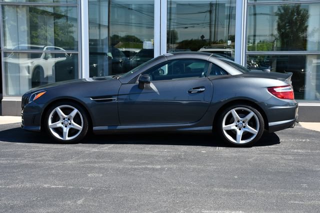 Used 2015 Mercedes-Benz SLK 250 image 8