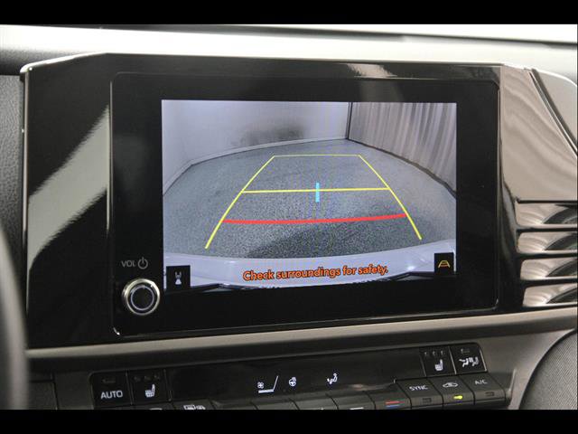 Used 2025 Toyota Camry LE w/ Convenience Package FWD image 13