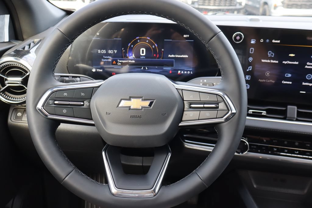 New 2027 Chevrolet Equinox LT w/ Convenience Package II FWD image 7