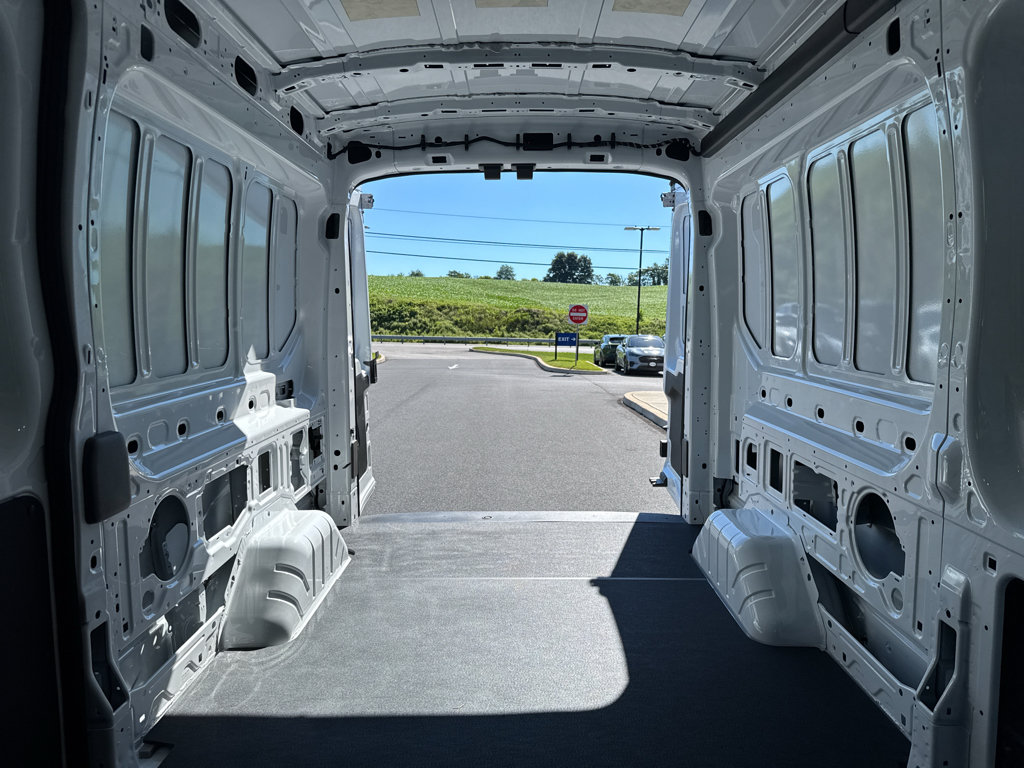 New 2026 Ford Transit 150 148 Medium Roof RWD image 9