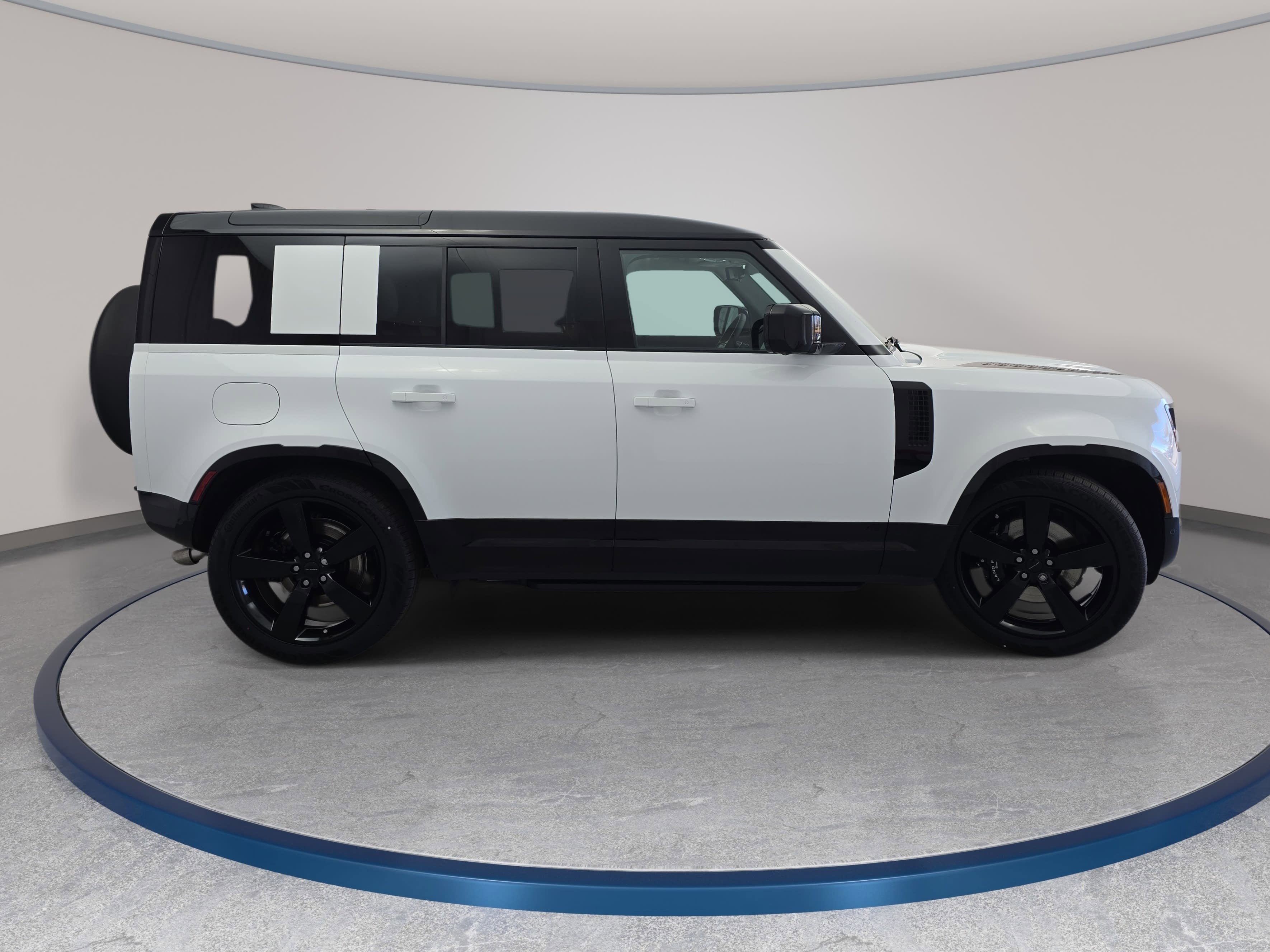New 2026 Land Rover Defender 110 V8 AWD/4WD image 4