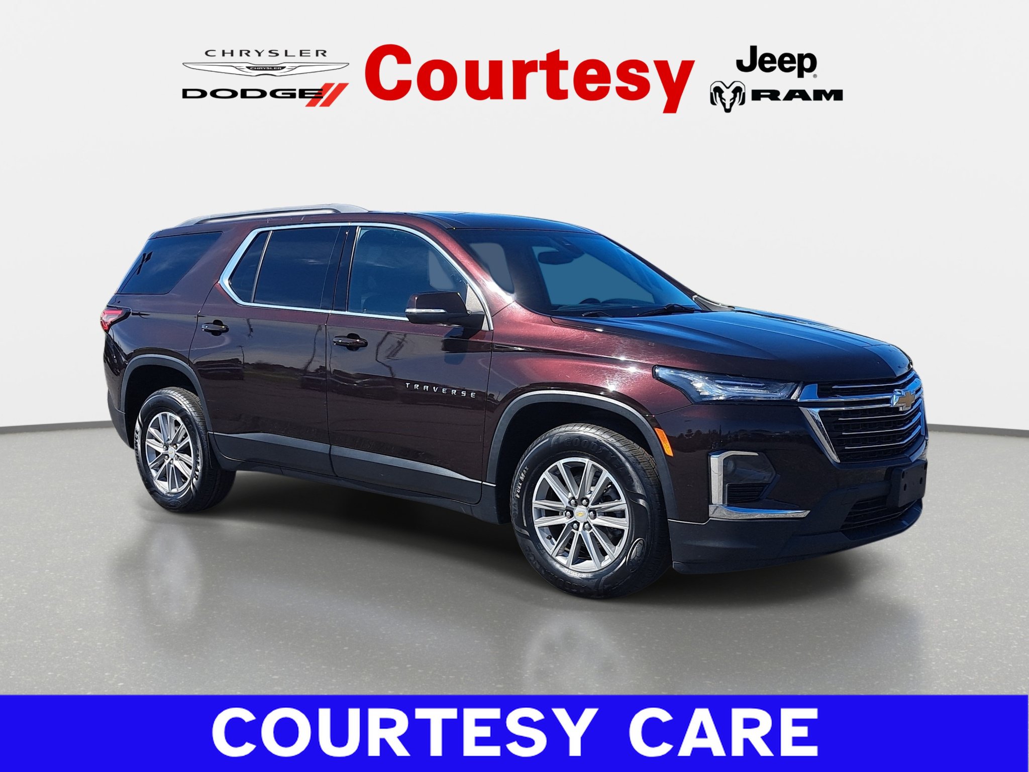 Used 2022 Chevrolet Traverse LT