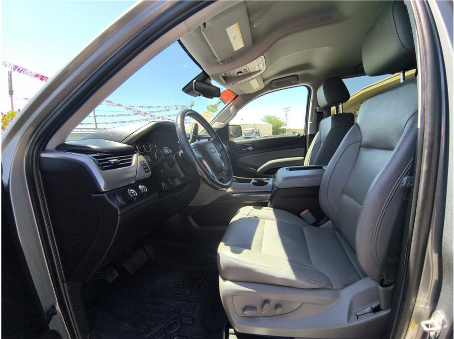 Used 2020 Chevrolet Suburban LT w/ Off-Road Package AWD/4WD image 9