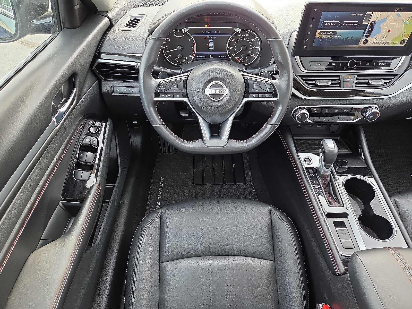 Used 2023 Nissan Altima 2.5 SR w/ SR Premium Package image 12