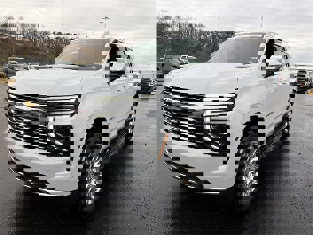 New 2026 Chevrolet Suburban Premier w/ Sun And Tow Package image 9