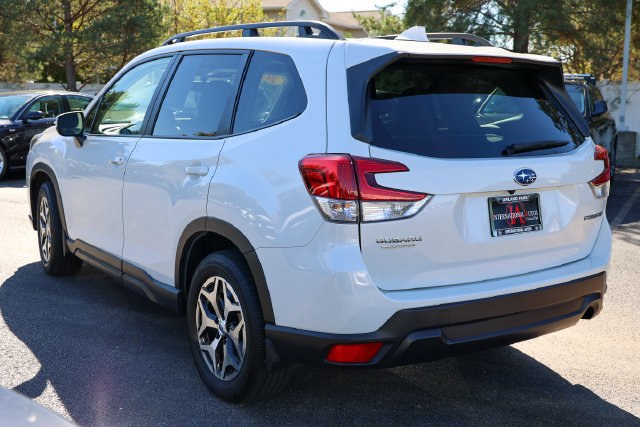 Certified 2023 Subaru Forester Premium AWD/4WD image 23