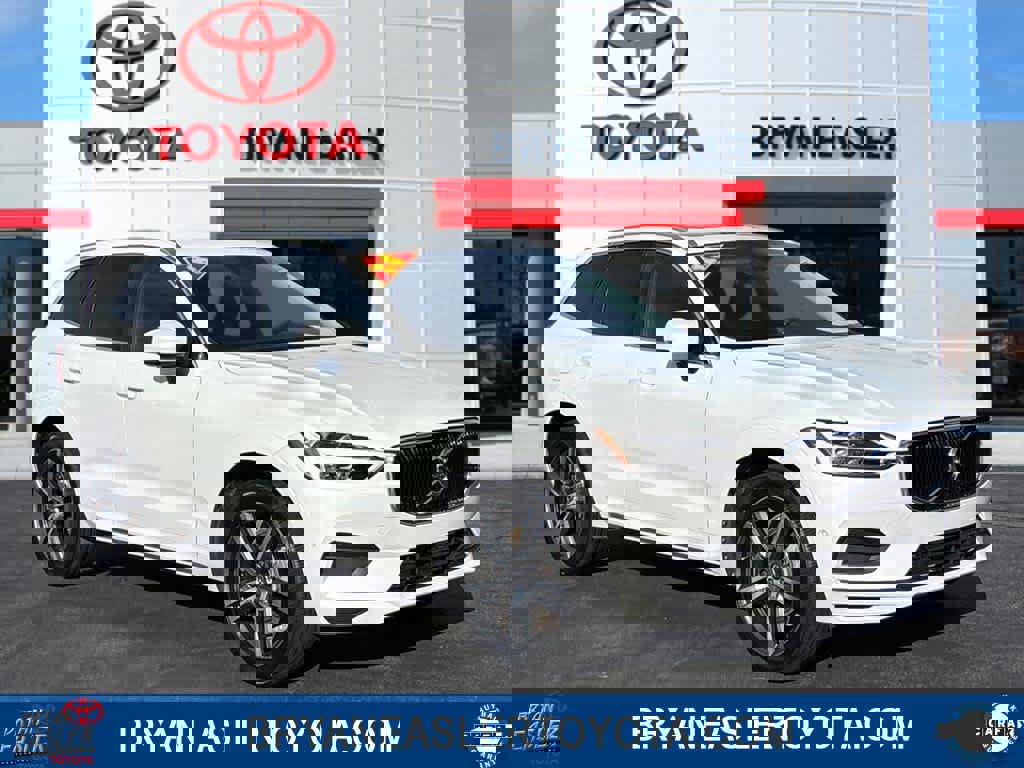 Used 2018 Volvo XC60 T6 Momentum w/ Convenience Package image 1