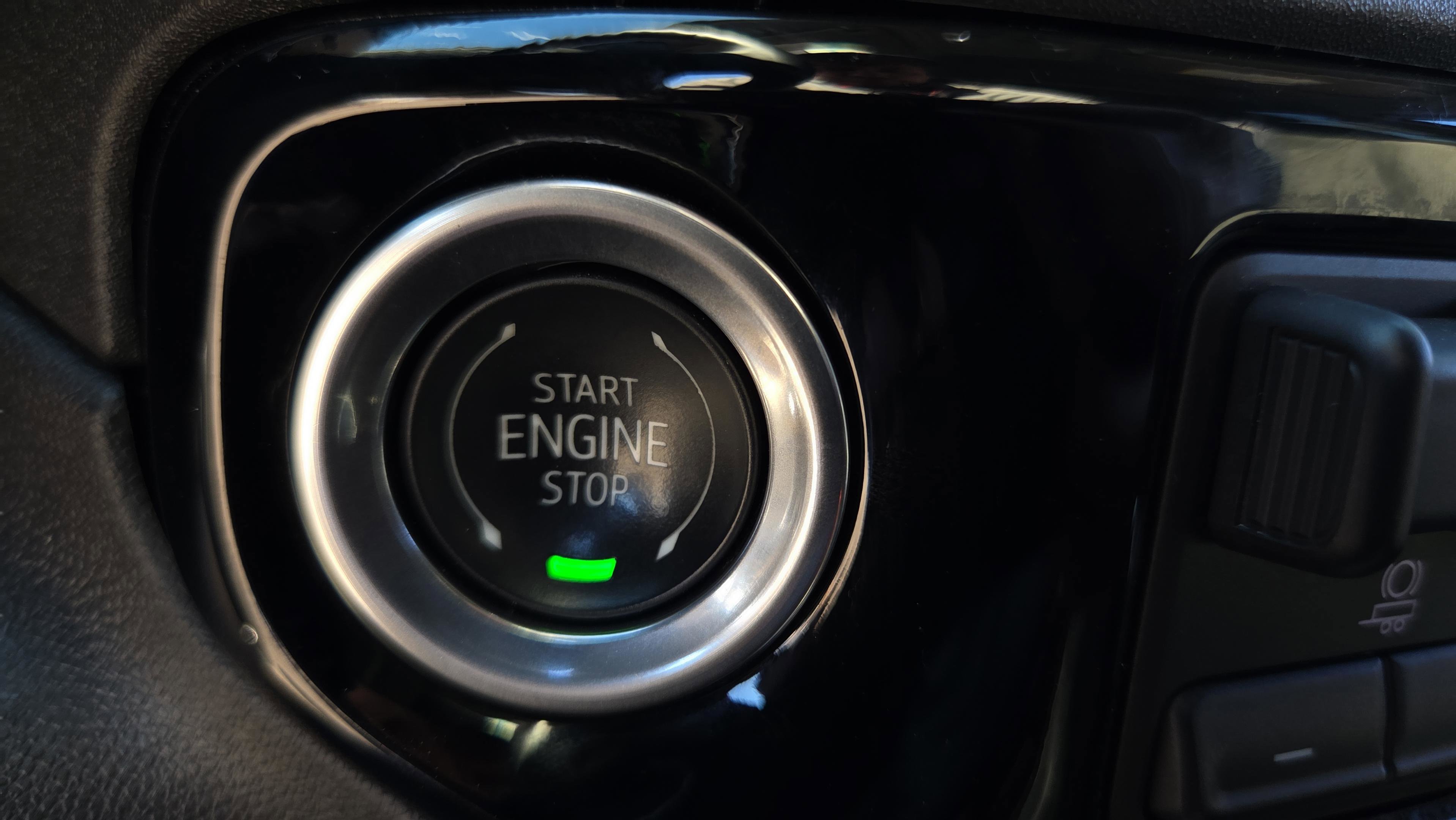 Used 2024 Chevrolet Silverado 1500 RST w/ Max Trailering Package image 29