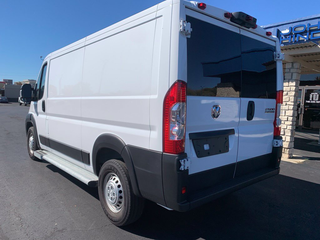 Used 2025 RAM ProMaster 2500 w/ U-Haul Equipment Group FWD image 5