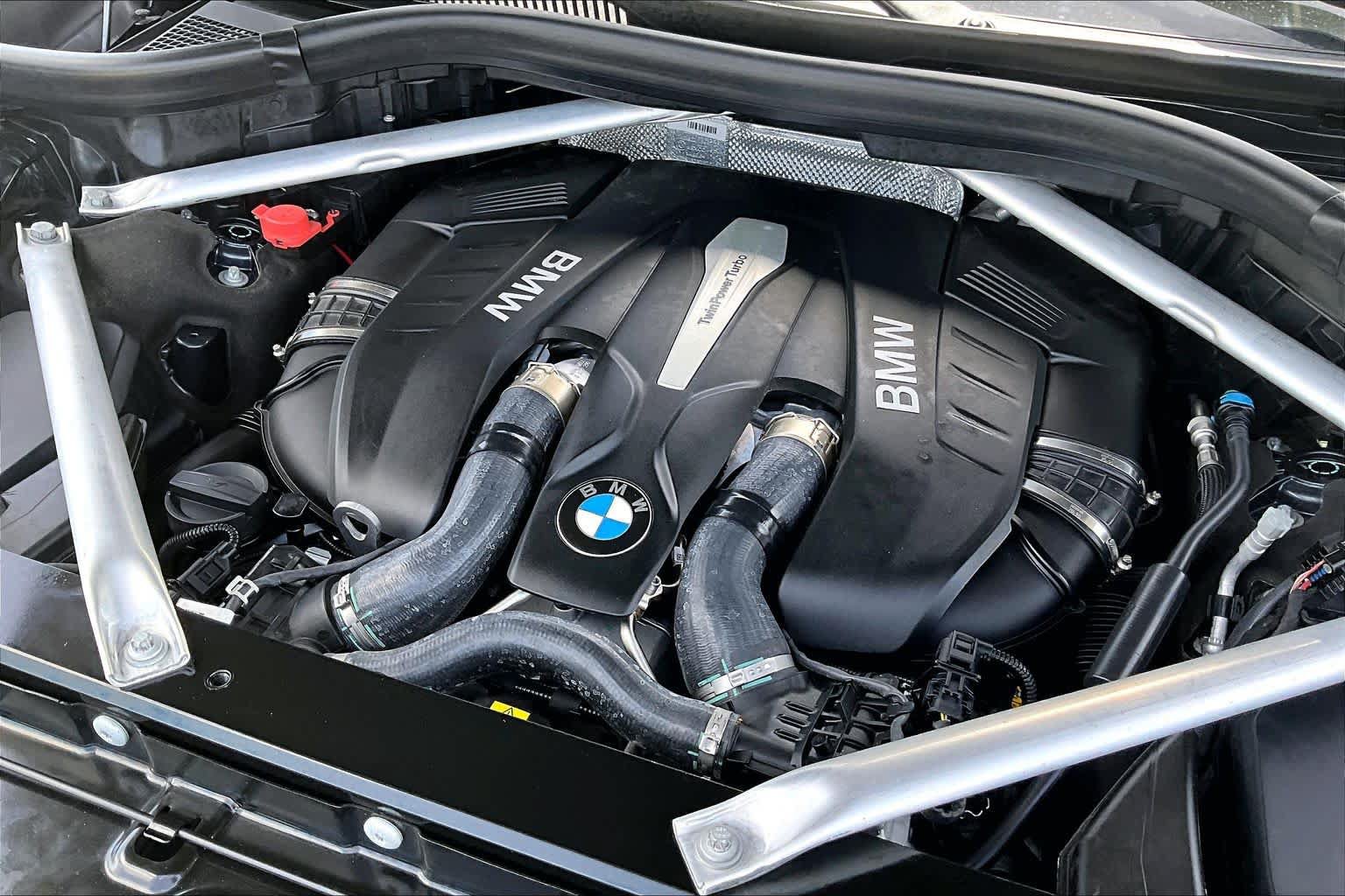 Used 2019 BMW X7 xDrive50i w/ Dynamic Handling Package AWD/4WD image 31