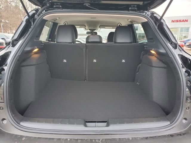 New 2026 Nissan Kicks SR image 18