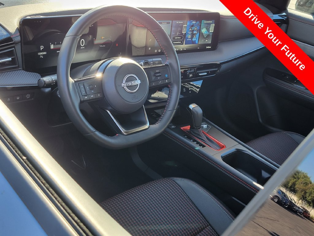 Used 2025 Nissan Kicks S AWD/4WD image 5
