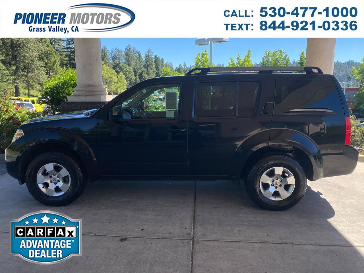 Used 2009 Nissan Pathfinder S RWD image 1