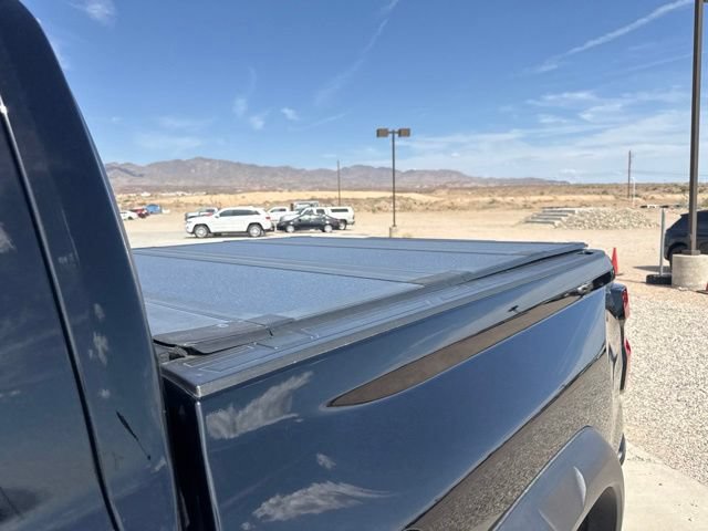 Used 2024 Chevrolet Colorado ZR2 w/ Technology Package AWD/4WD image 8