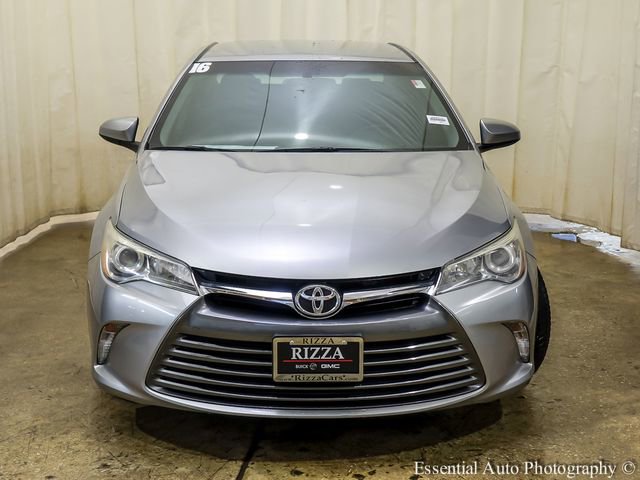 Used 2016 Toyota Camry LE image 5