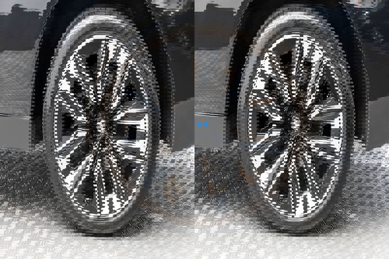 Used 2025 BMW X3 xDrive30i w/ Convenience Package image 48