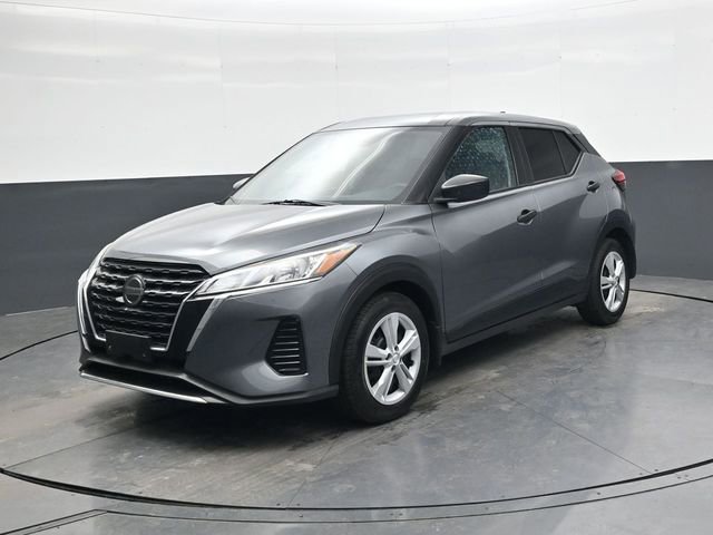 Used 2021 Nissan Kicks S image 9