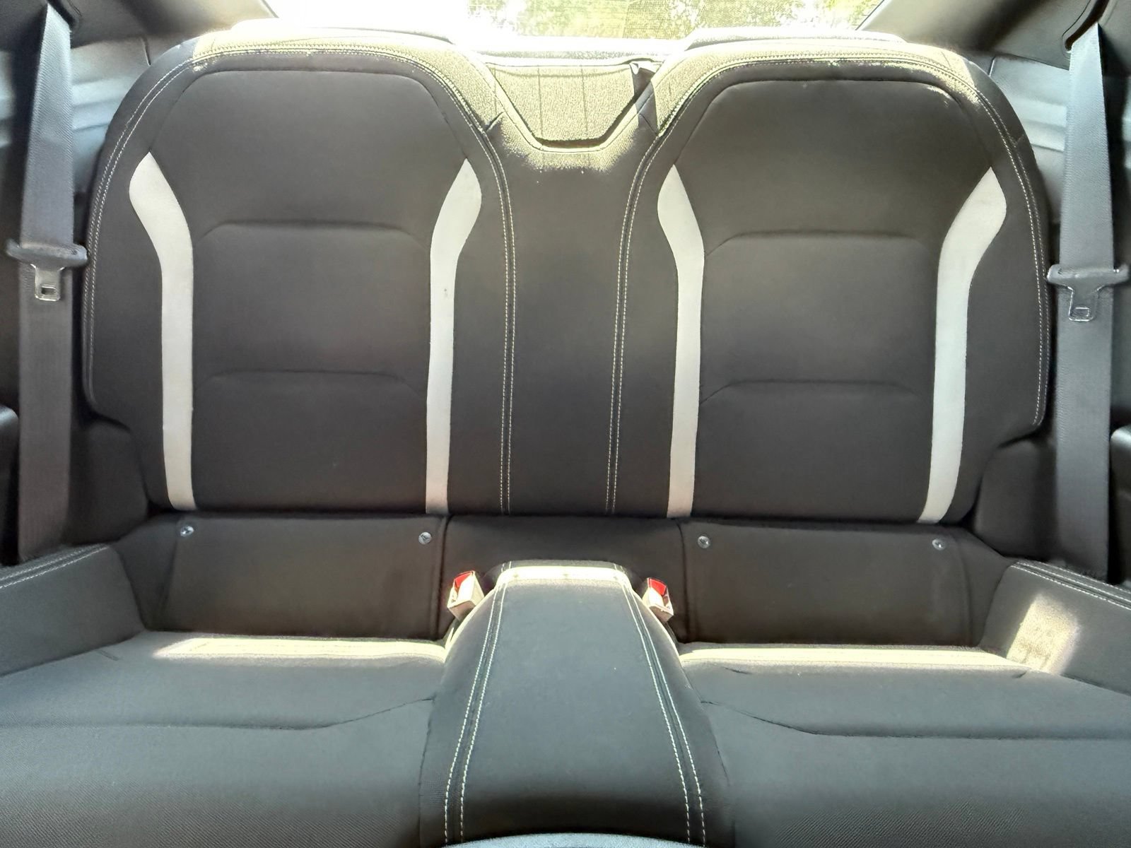 Used 2016 Chevrolet Camaro SS RWD image 33