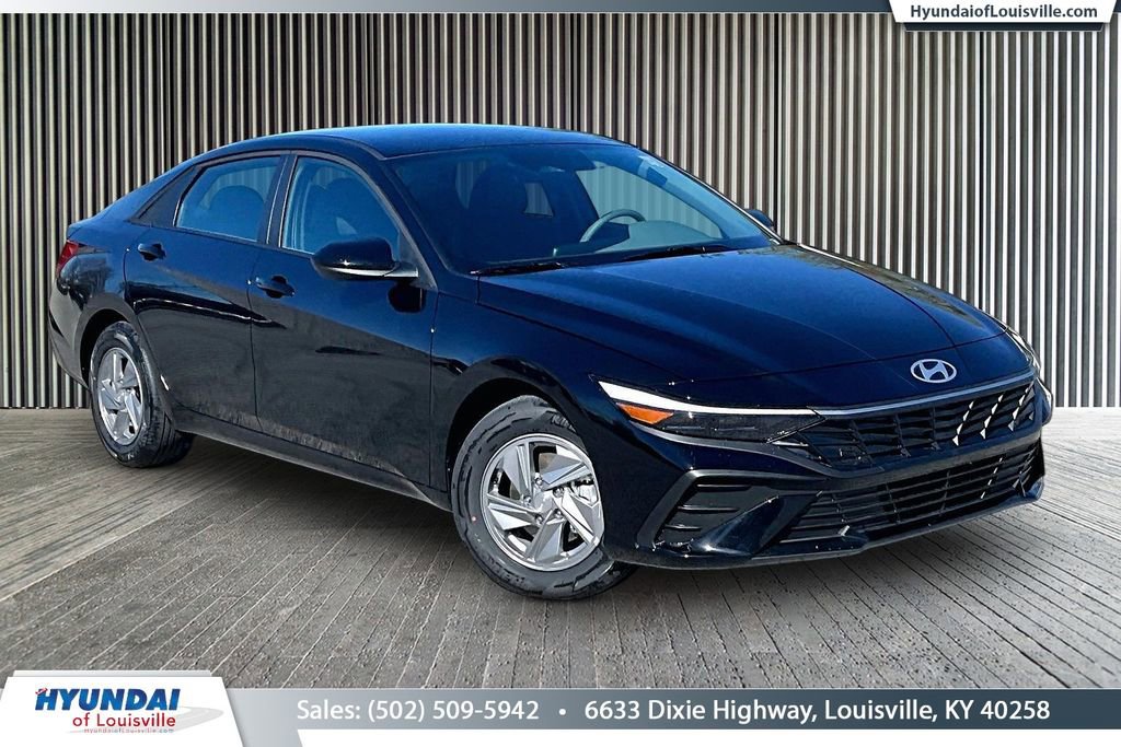 New 2026 Hyundai Elantra SE