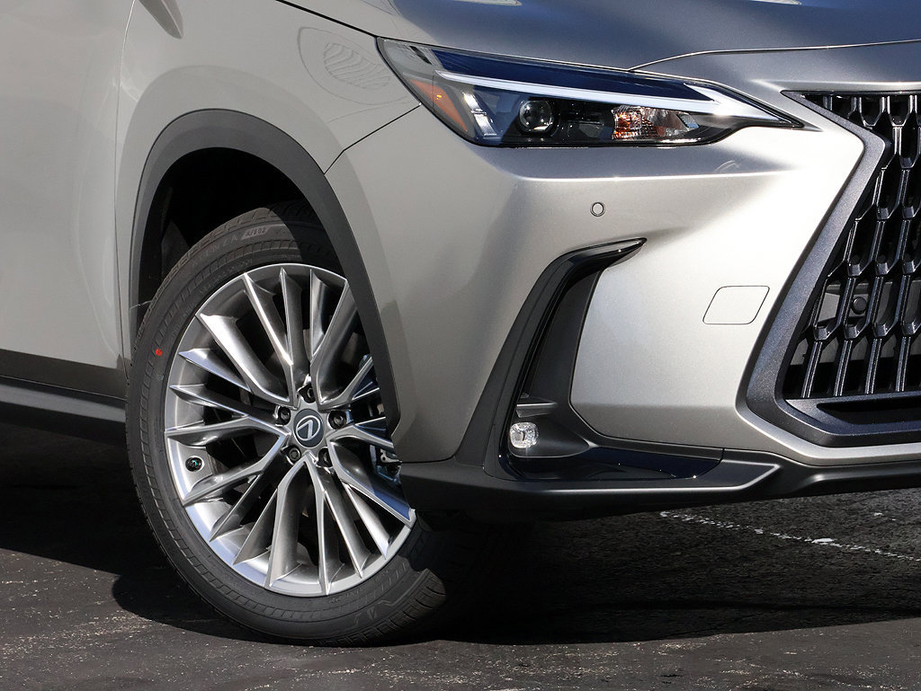 New 2026 Lexus NX 350 AWD w/ Accessory Package (2T) image 3