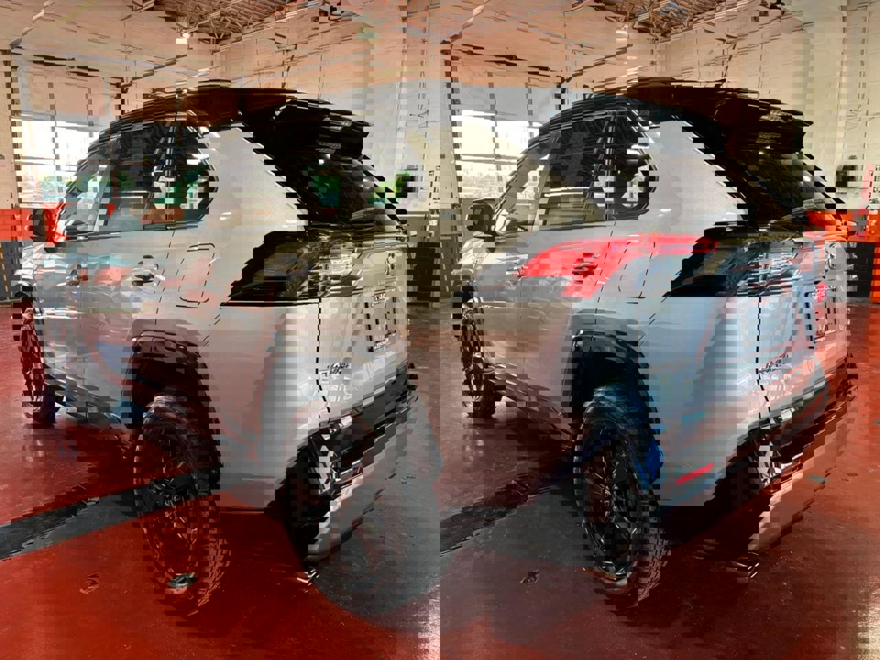 Used 2020 Toyota RAV4 XSE image 9
