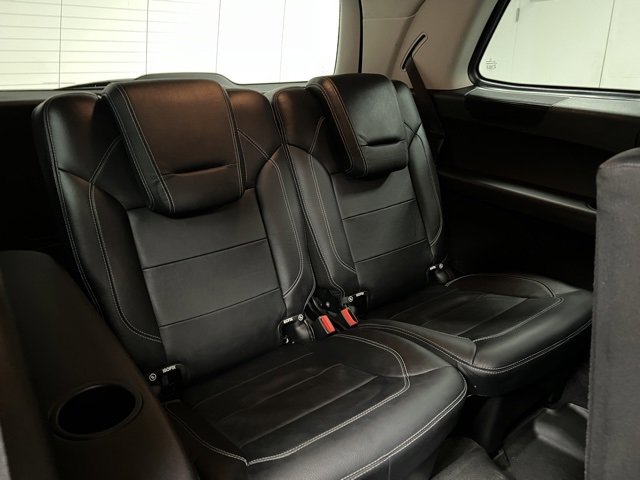 Used 2014 Mercedes-Benz GL 550 4MATIC image 54