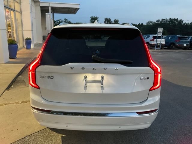 Certified 2023 Volvo XC90 B6 Plus AWD/4WD image 6