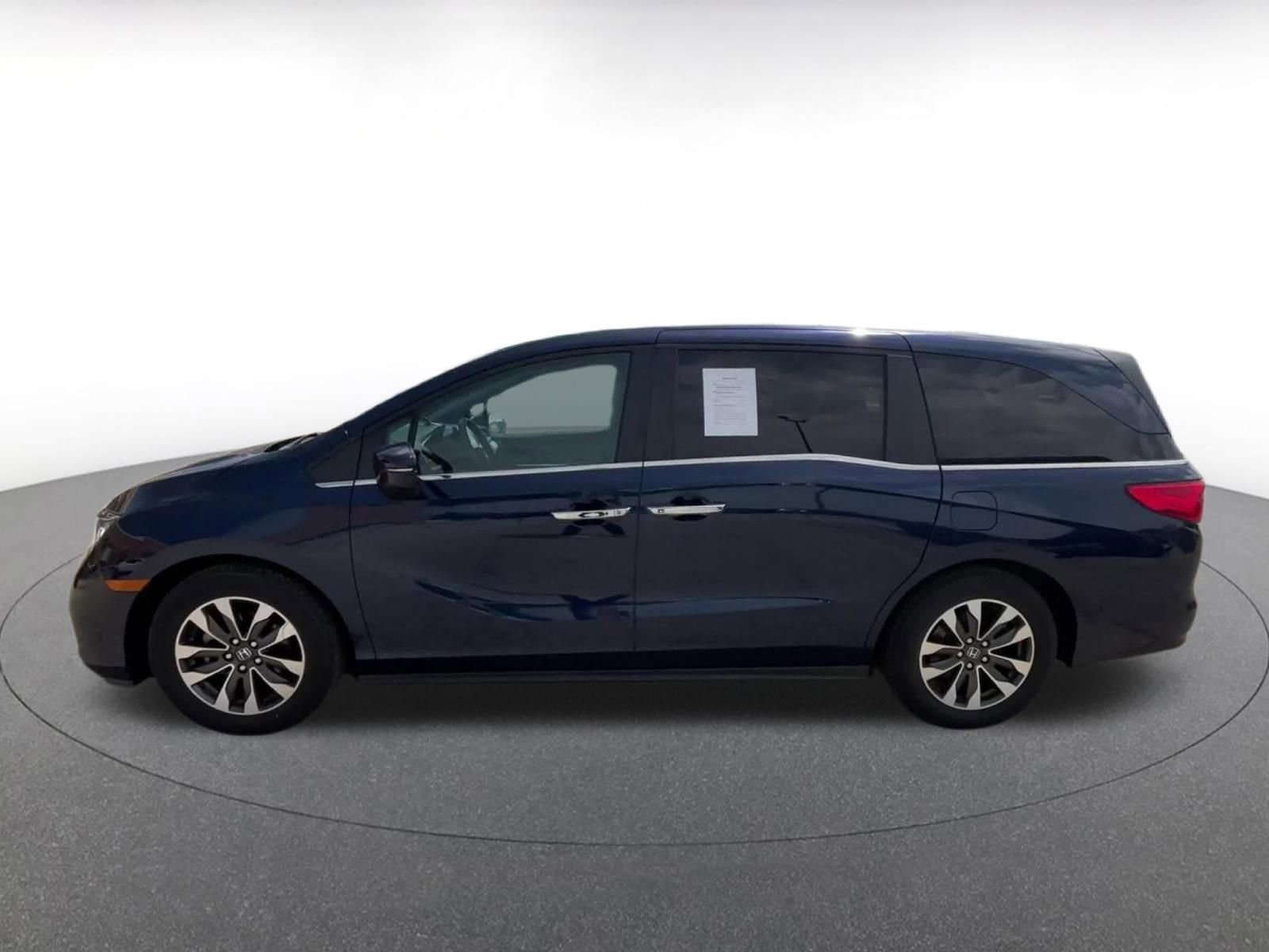Used 2024 Honda Odyssey EX-L image 9