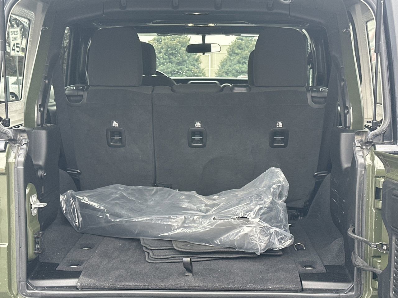 Used 2021 Jeep Wrangler Unlimited Sport image 16