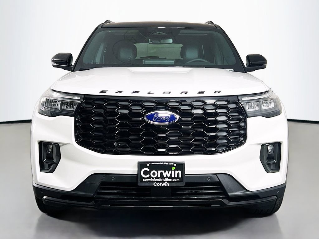 New 2026 Ford Explorer ST-Line w/ ST-Line Street Pack AWD/4WD image 4