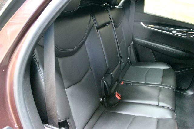 Used 2022 Cadillac XT5 Premium Luxury AWD/4WD image 9