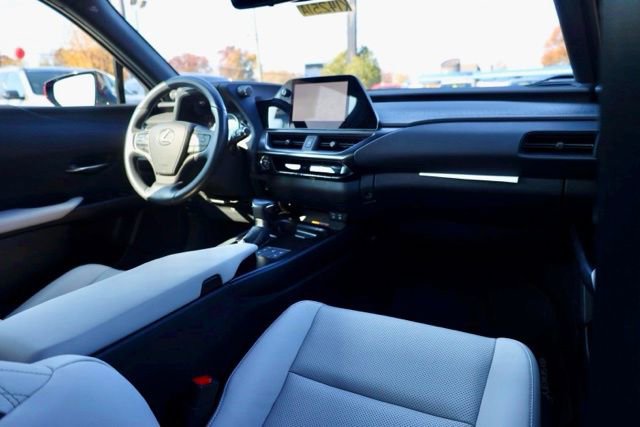 Used 2024 Lexus UX 250h F Sport image 39
