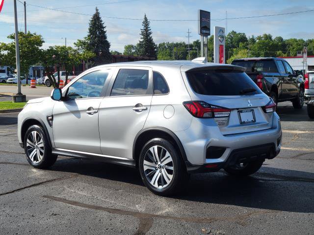 Used 2024 Mitsubishi Outlander Sport AWD image 3