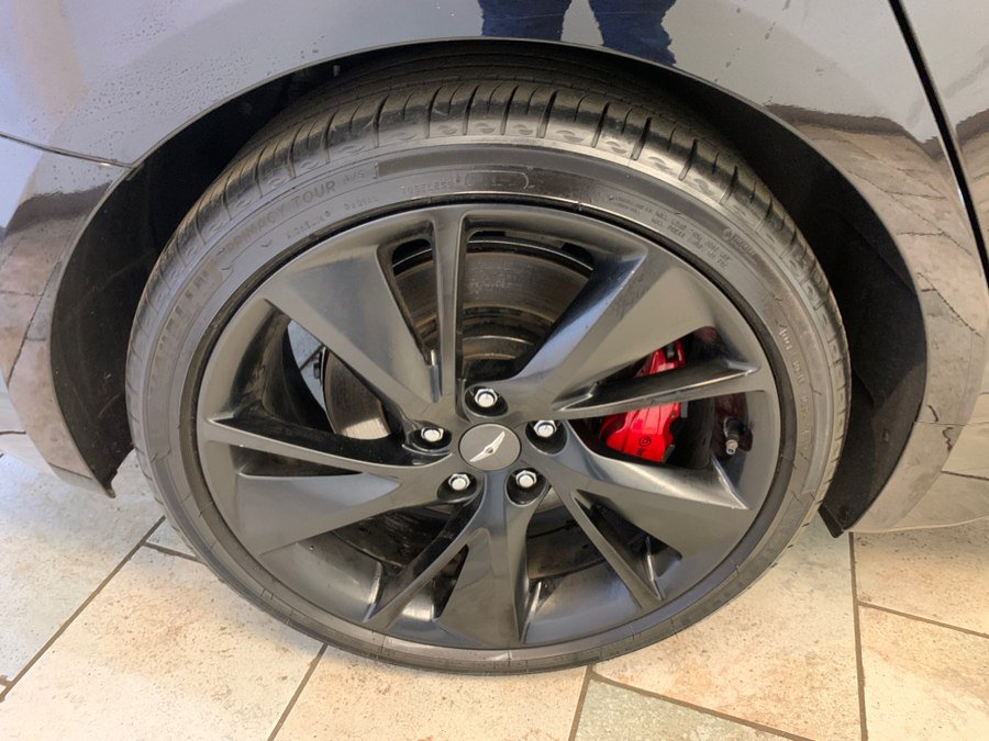 Used 2023 Genesis G70 3.3T w/ Sport Prestige Package AWD/4WD image 11