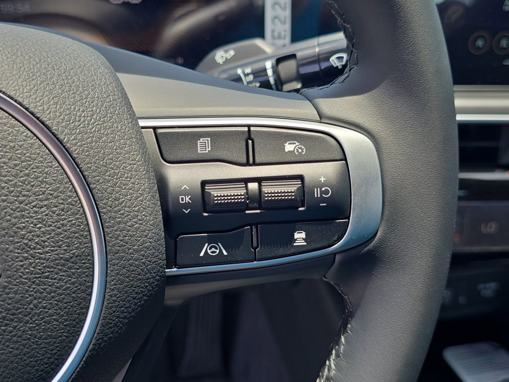 New 2026 Kia K5 GT-Line FWD image 32