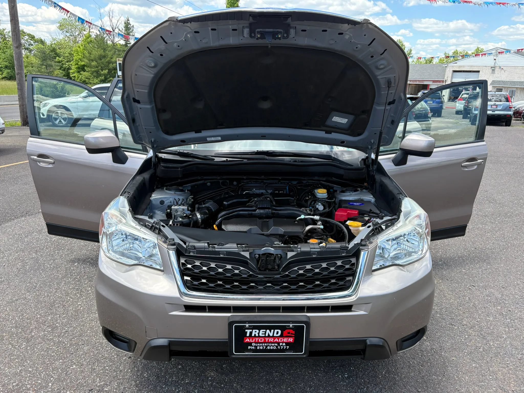 Used 2015 Subaru Forester 2.5i Premium w/ All-Weather Package AWD/4WD image 9