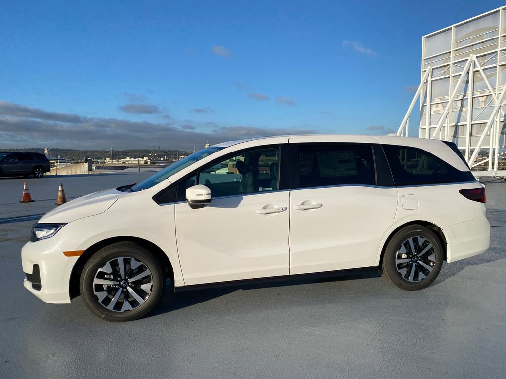 New 2026 Honda Odyssey EX-L image 8