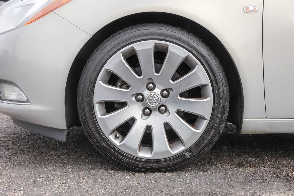 Used 2011 Buick Regal CXL Turbo w/ TO7 Preferred Equipment Group image 17