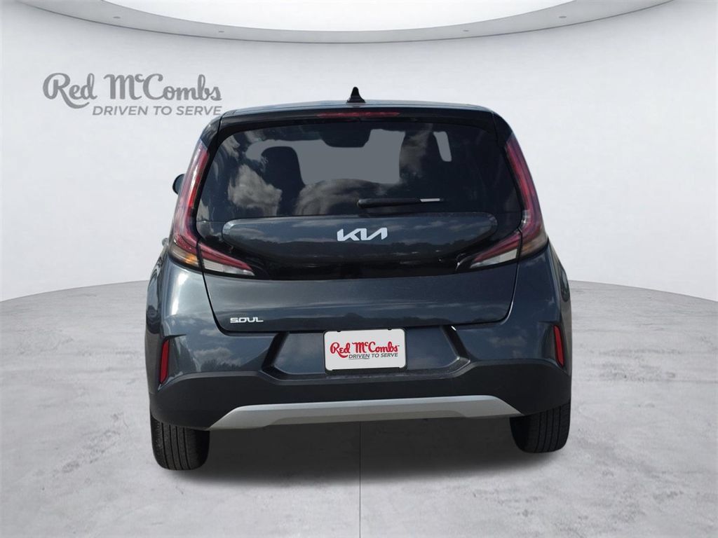 Used 2025 Kia Soul LX FWD image 5